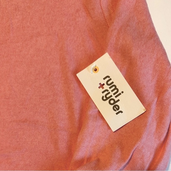 Rumí + Ryder Ruffle bottom Pink Long Sleeve Top Size 8-10 - Picture 3 of 4